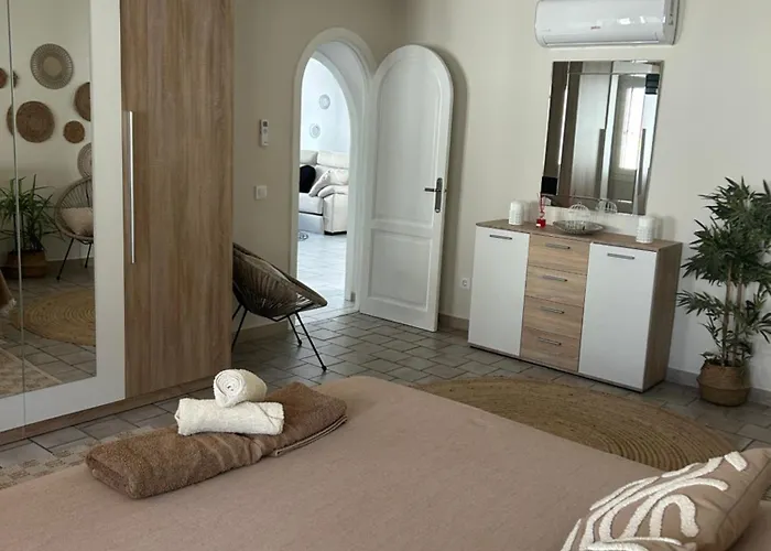 Greyjoy - Azulenacalpe Villa